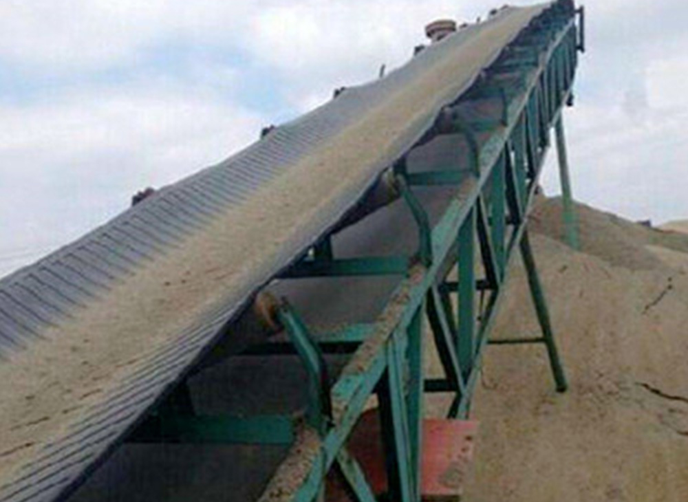 皮帶輸送機(jī)